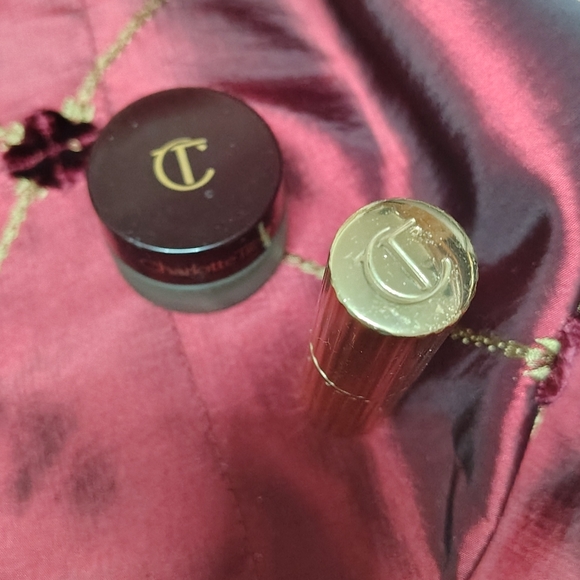 CHARLOTTE TILBURY EYE MESMERISE/LIPSTICK - Picture 4 of 4